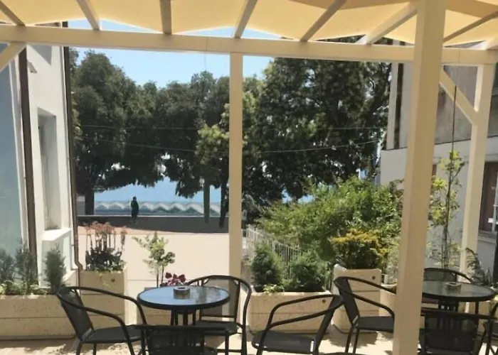 Family Belle Epoque Otel Varna