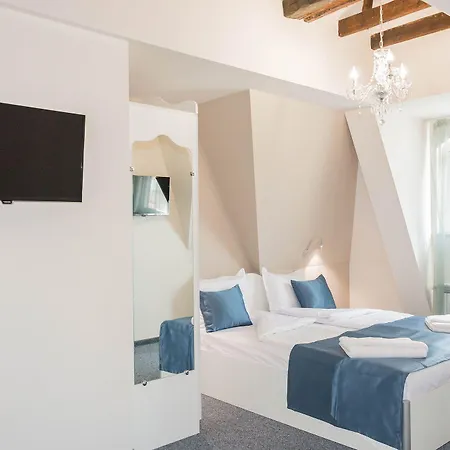 Family Belle Epoque 3*