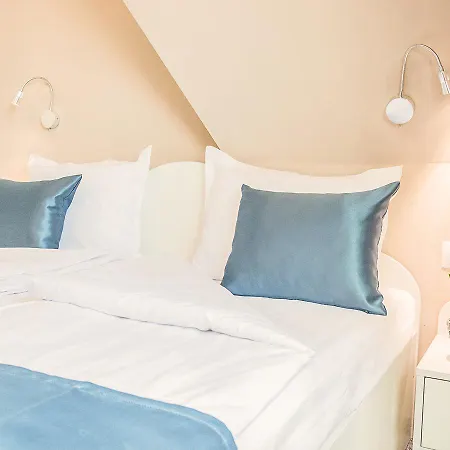 Family Belle Epoque 3* Warna