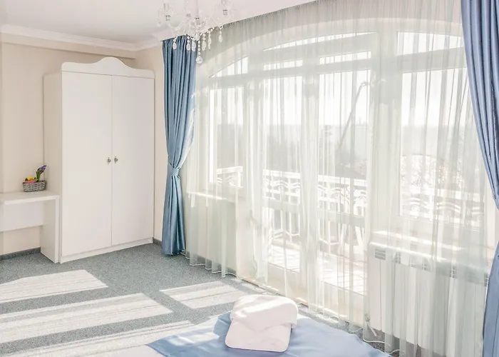 Family Belle Epoque 3* Varna